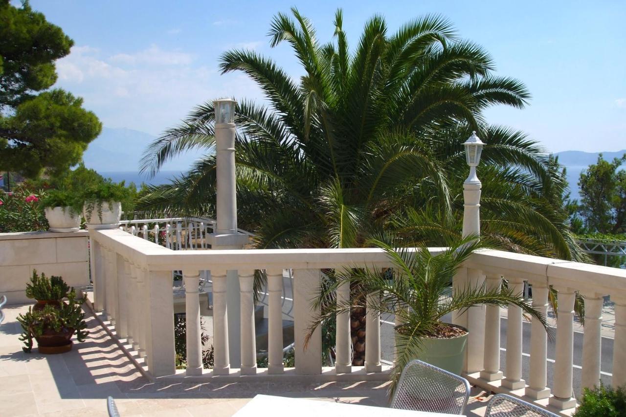 Apartments And Rooms By The Sea Lokva Rogoznica, Omis - 2973 מראה חיצוני תמונה